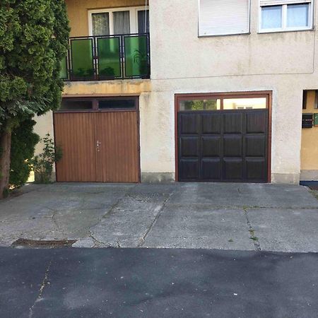 Апартаменты Fonix Apartman Кестхей Экстерьер фото