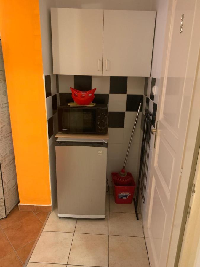 Апартаменты Fonix Apartman Кестхей Экстерьер фото