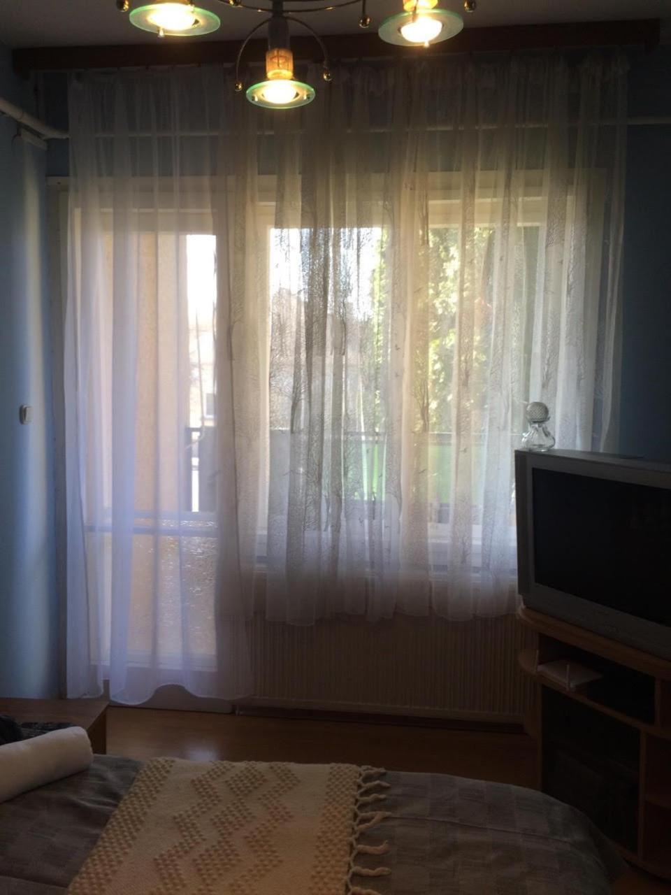 Апартаменты Fonix Apartman Кестхей Экстерьер фото