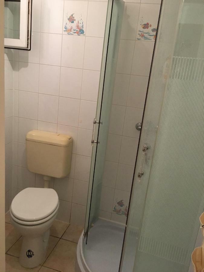 Апартаменты Fonix Apartman Кестхей Экстерьер фото