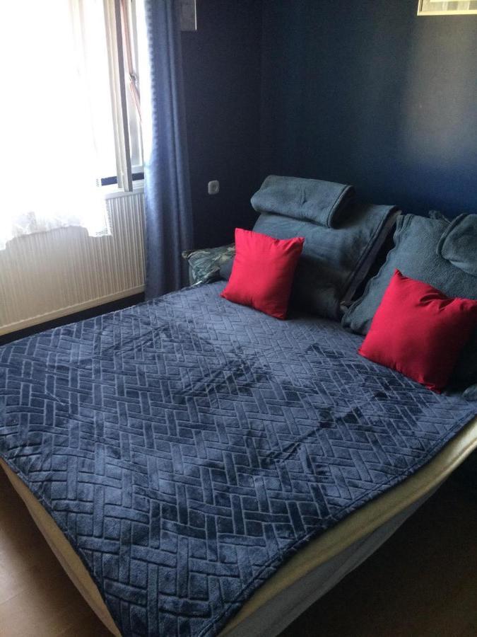 Апартаменты Fonix Apartman Кестхей Экстерьер фото